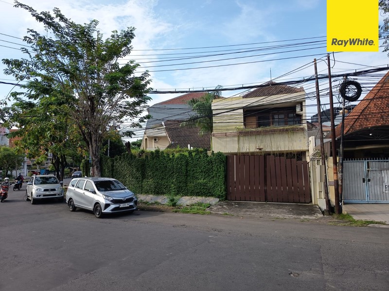 Dijual Rumah 2 lantai di Jl Pacar Keling Surabaya