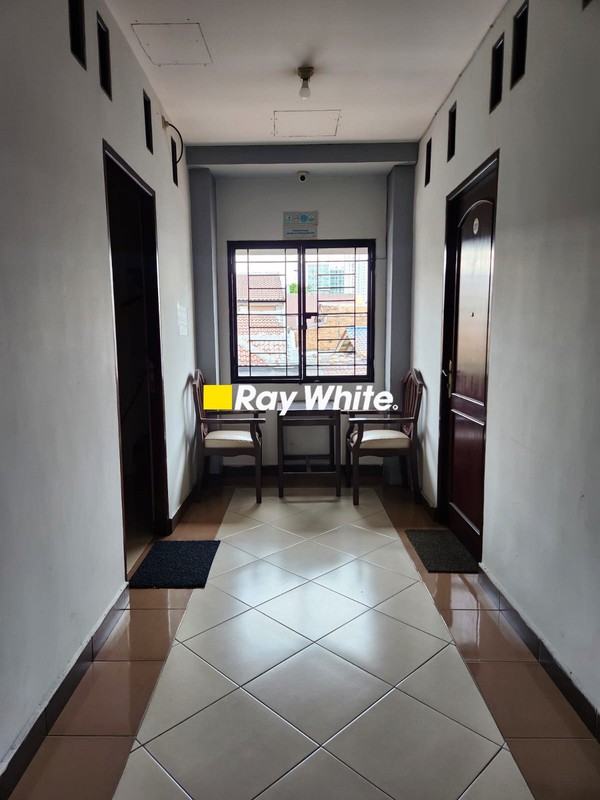 Bangunan Kost ready pakai dg lokasi strategis di kebon jeruk jakarta barat