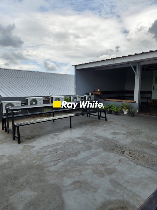 Bangunan Kost ready pakai dg lokasi strategis di kebon jeruk jakarta barat