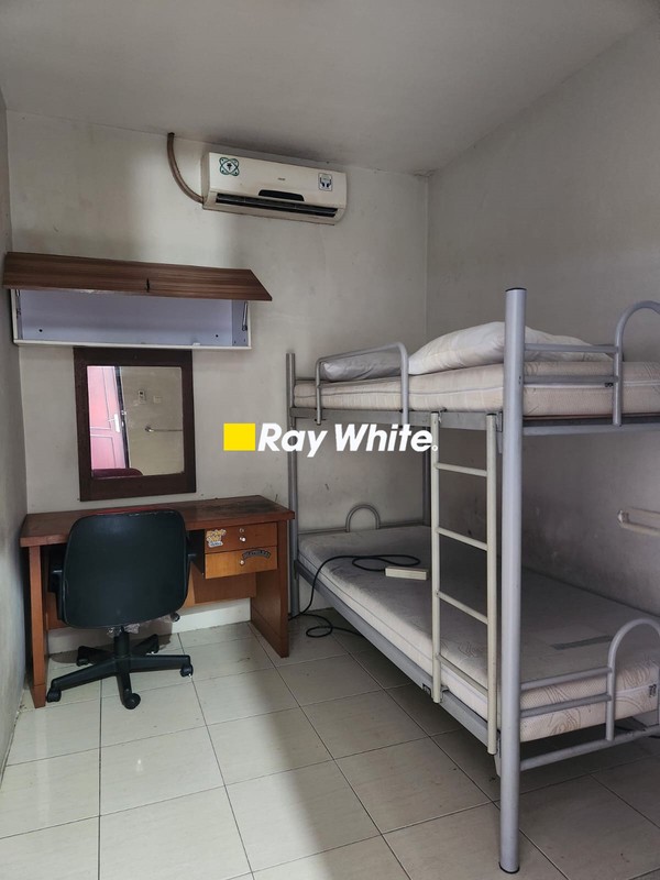 Bangunan Kost ready pakai dg lokasi strategis di kebon jeruk jakarta barat