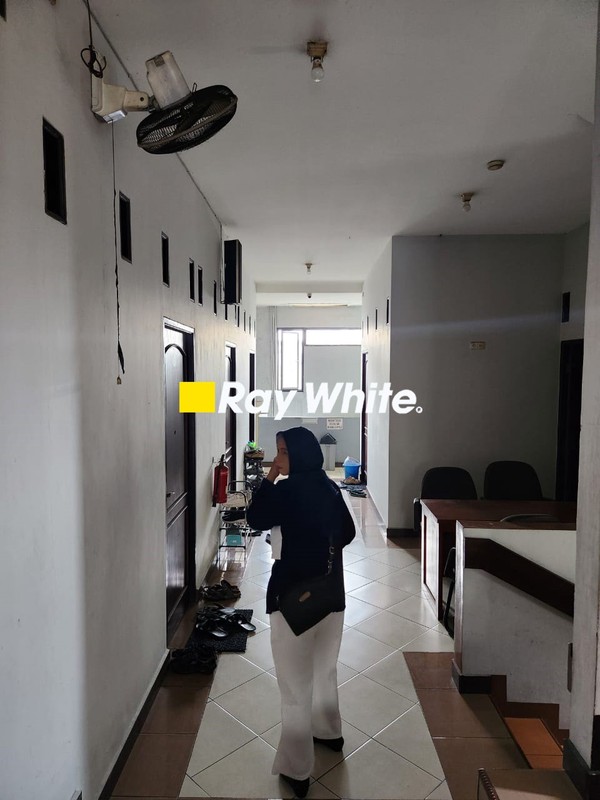 Bangunan Kost ready pakai dg lokasi strategis di kebon jeruk jakarta barat