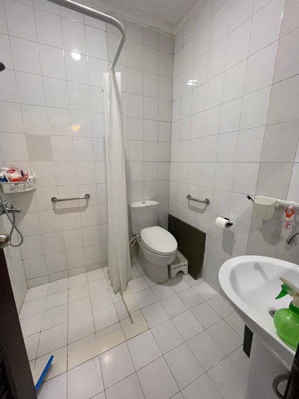 Rumah 2 Lantai Strategis Bintaro Sektor 9 - 4+1 KT, SHM, Siap Huni, Harga Nego!