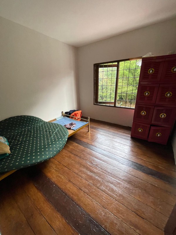 Rumah 2 Lantai Strategis Bintaro Sektor 9 - 4+1 KT, SHM, Siap Huni, Harga Nego!