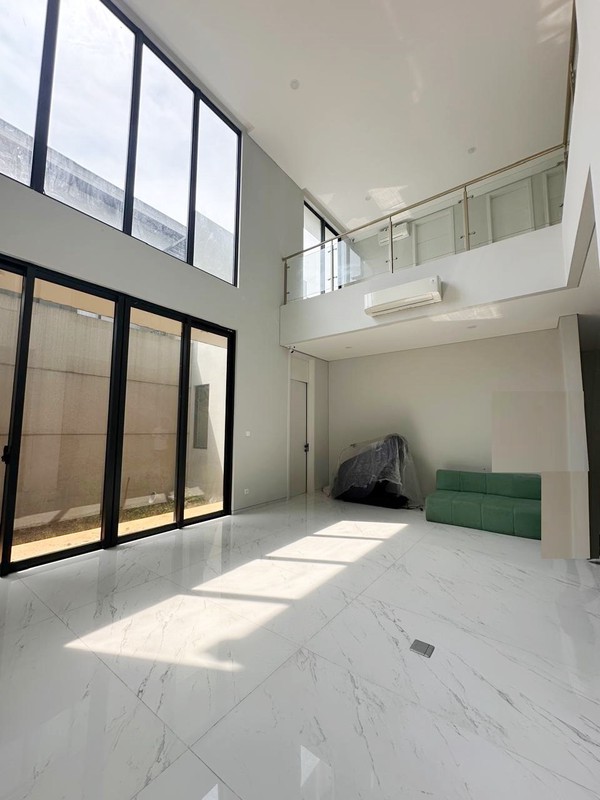 Rumah Brand New, Bagus dan Nyaman di Bintaro Sektor 7