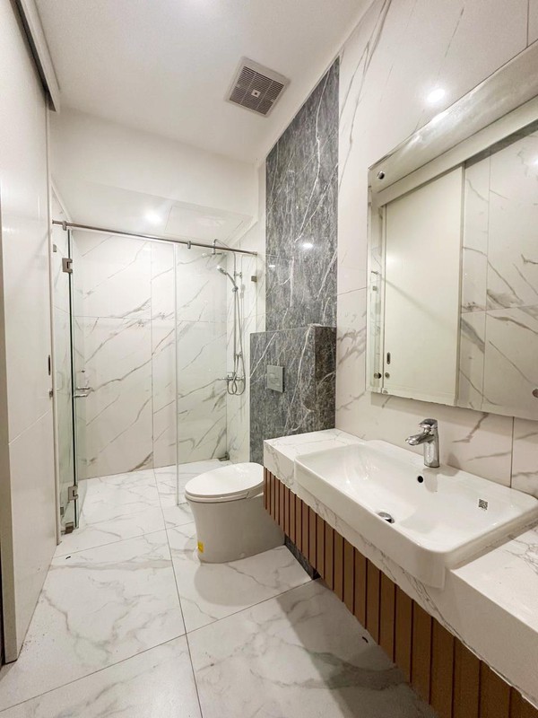 Rumah Brand New, Bagus dan Nyaman di Bintaro Sektor 7