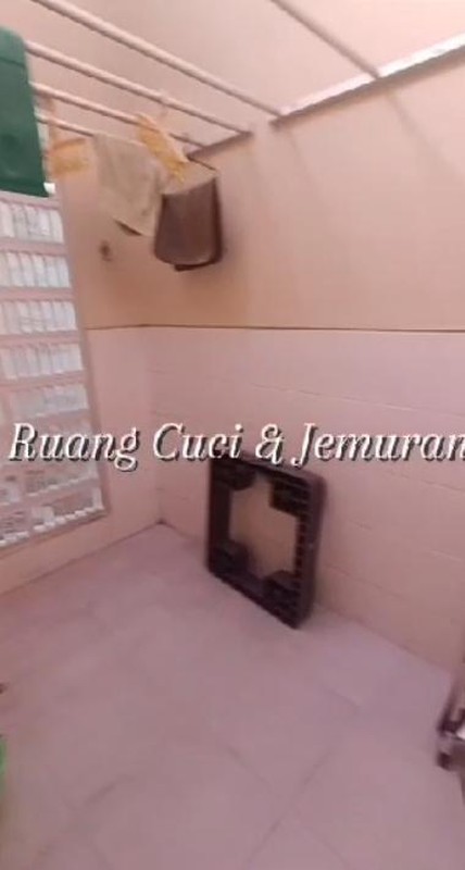 Disewakan Rumah 1.5 Lantai Siap Huni Alam Galaxy Sambikerep Surabaya Barat