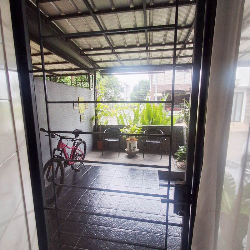 Rumah Minimalis, dalam Cluster di Bintaro Sektor 9