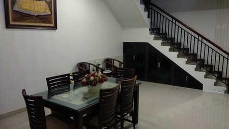 Disewakan Rumah Full Furnished di Cempaka Putih Barat