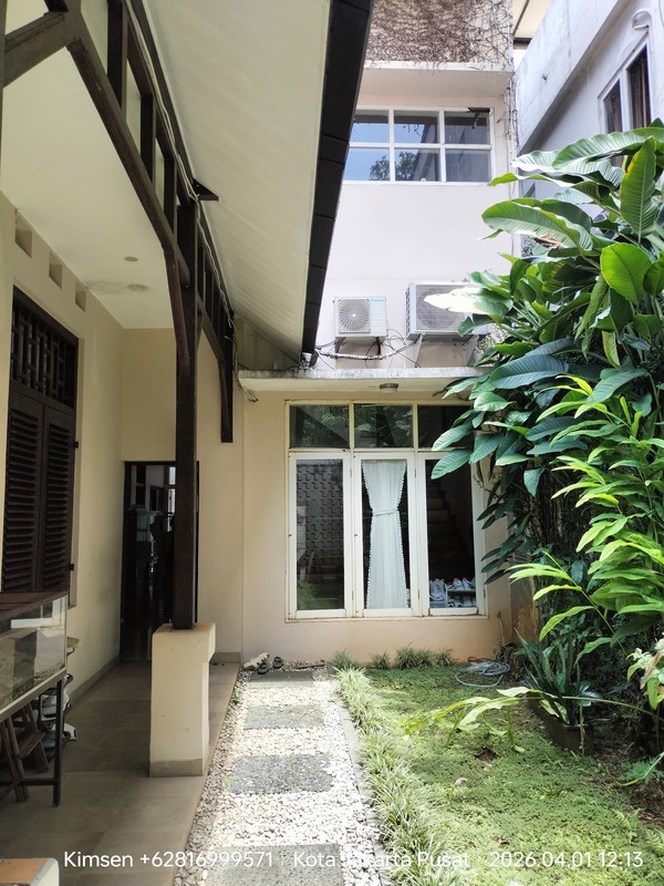 Legacy & Elegance: Miliki Kediaman Mewah di Jalan Surabaya, Menteng