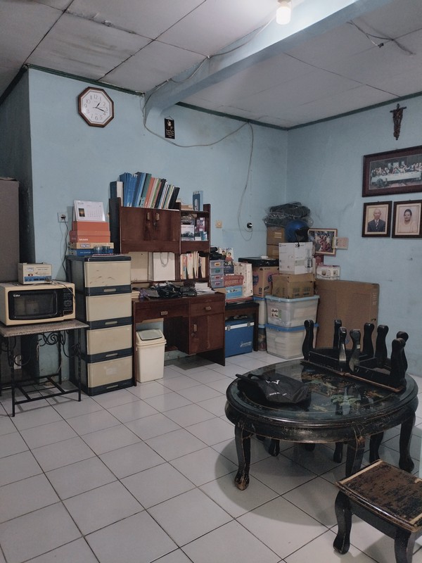 Kesempatan Langka! Tanah Hitung Harga Murah di Taman Meruya Ilir - Siap Bangun!