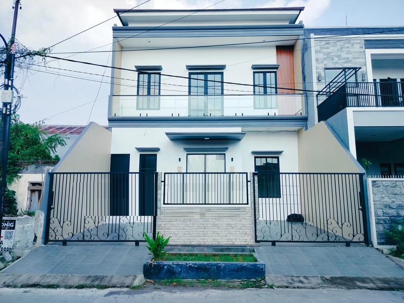 Rumah Dijual Babatan Pantai Timur Mulyorejo Surabaya Timur New Gress