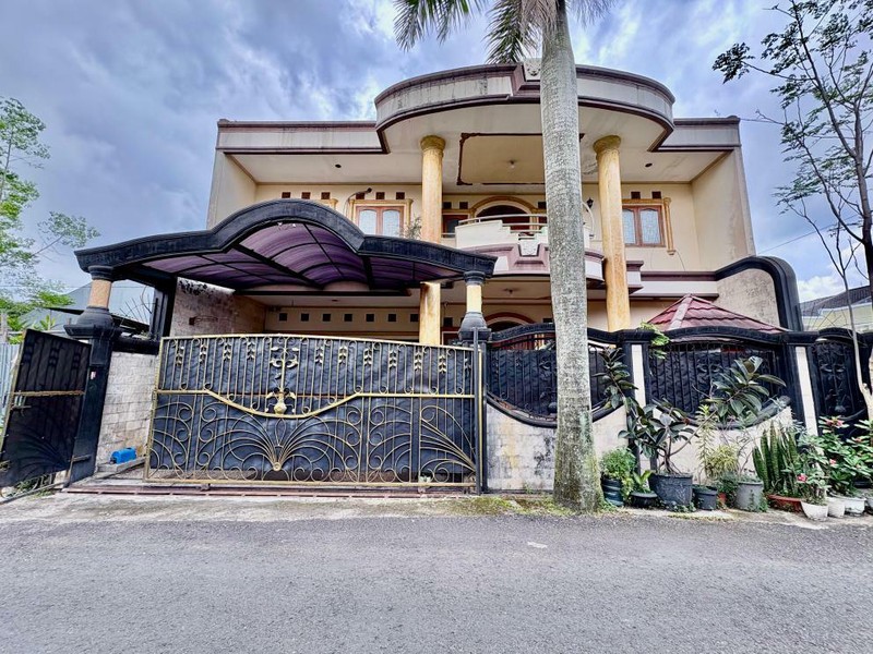 Rumah Furnished di Perumahan Kiasasari Utama Bandung