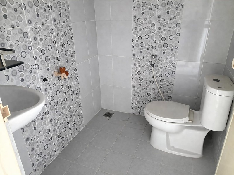 Rumah Tinggal 2 Lantai Kebon Baru,Tebet Jakarta Selatan - Akses Mobil, Lokasi Strategis, Siap Huni