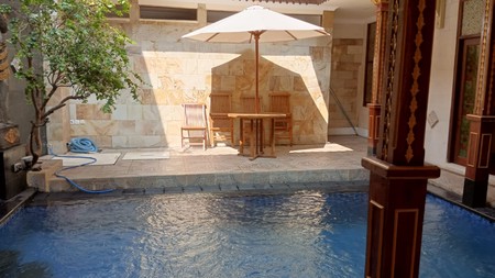 Dijual Rumah Usaha cocok untuk Hotel atau Guest House, rumah nuansa Bali, di Jl Lebak Bulus, Cilandak