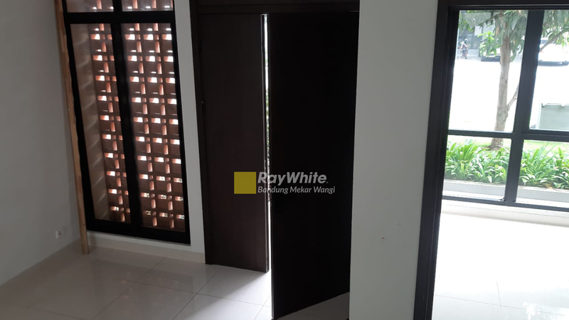 Rumah Elora Standard Cluster Emily Summarecon bandung