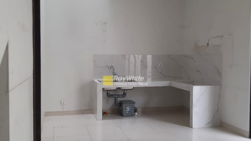 Rumah Elora Standard Cluster Emily Summarecon bandung