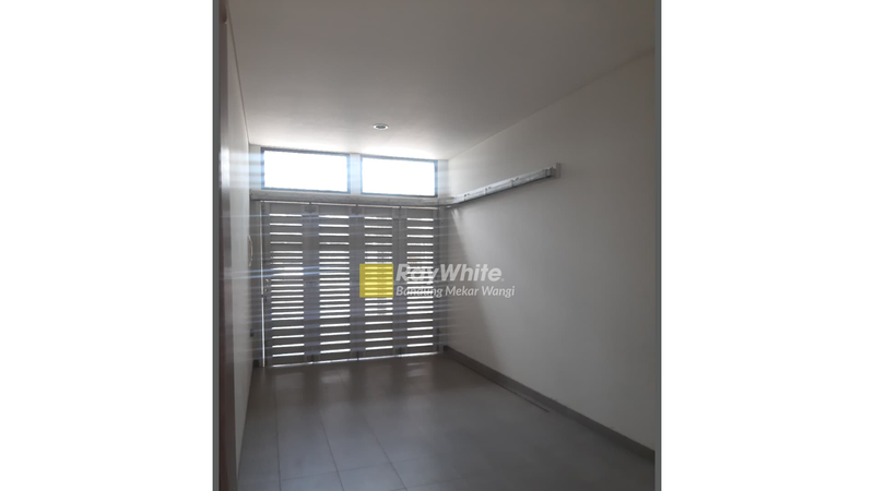 Rumah Elora Standard Cluster Emily Summarecon bandung