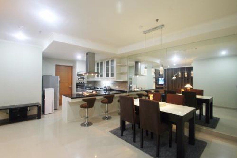 DIJUAL CEPAT Apartment HAMPTON'S TOWER B-Pondok Indah