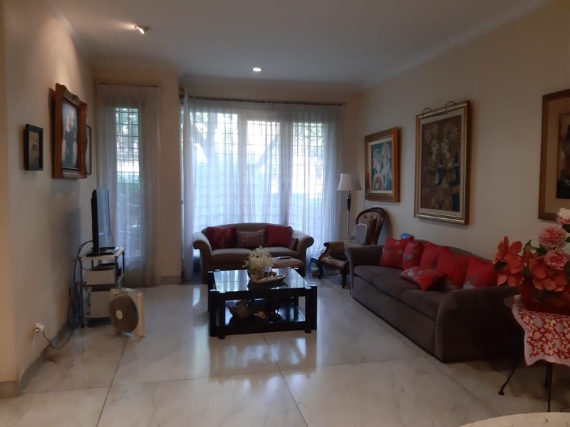 Rumah Di Jakarta Selatan LT 867 m² Harga 9,5 M - Rumah Luas & Strategis Cocok untuk Hunian atau Investasi