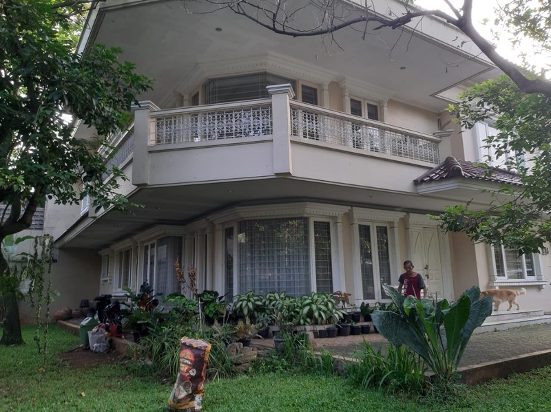 Rumah Di Jakarta Selatan LT 867 m² Harga 9,5 M - Rumah Luas & Strategis Cocok untuk Hunian atau Investasi