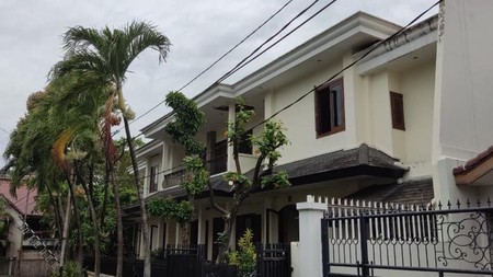 Dijual Rumah Di Lingkungan Excecutive Di Patra Kuningan, Komplek Menteri Rasuna Said
