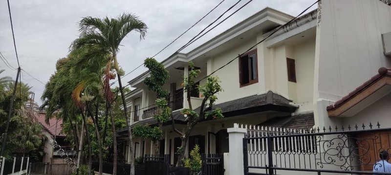 Dijual Rumah Di Lingkungan Excecutive Di Patra Kuningan, Komplek Menteri Rasuna Said