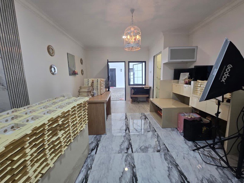 Rumah geger kalong, baru,mewah, bagus dan murah , Bandung