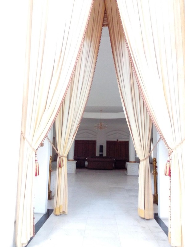 Rumah mewah pusat kota surabaya jl embong ploso cocok untuk kantor klinik kecantikan