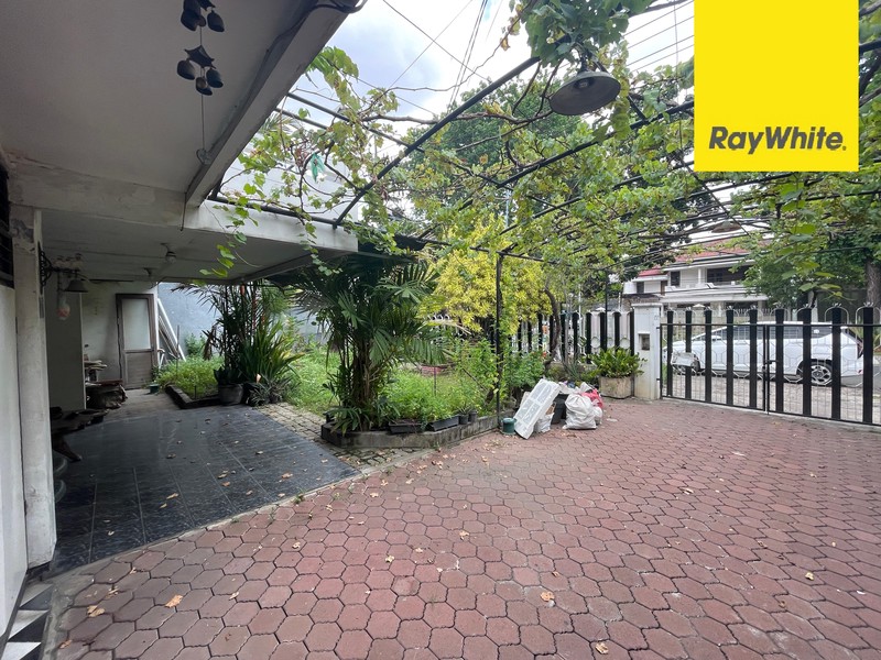 Dijual Rumah 2 lantai di Tenggilis Mejoyo Surabaya