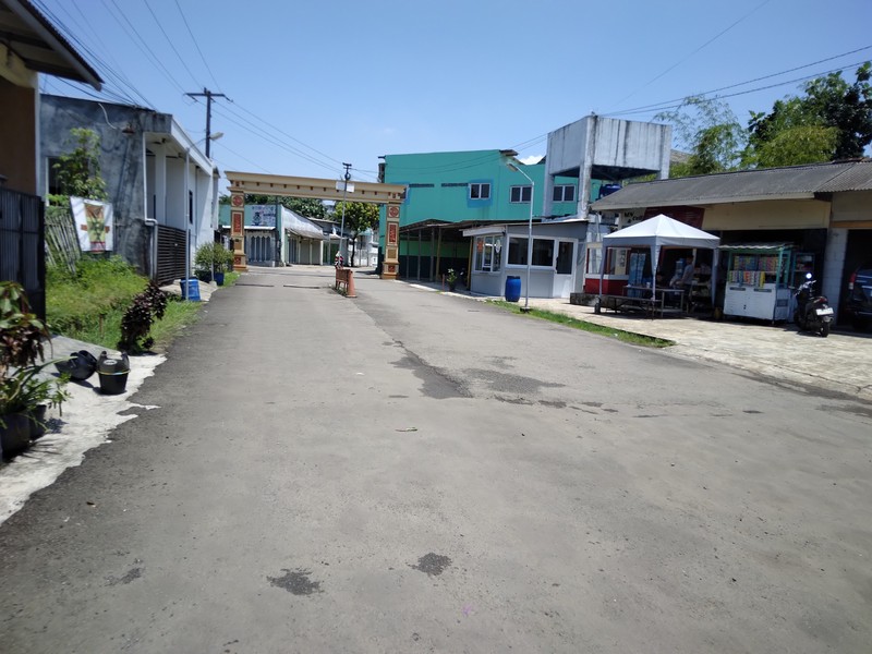 KAVING LUAS DEKAT MASJID DI BUKIT CILEUNGSI INDAH KLAPA NUNGGAL HARGA NEGO