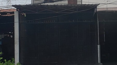 Disewakan Ruko 2 lantai di Jalan Raya Tenggilis Surabaya