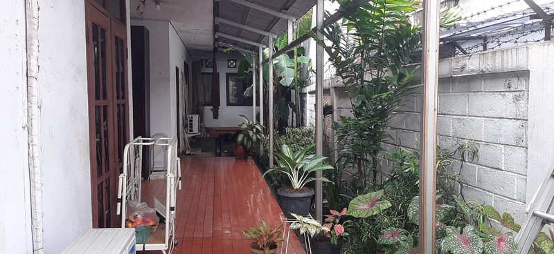 Rumah Lama dijual dengan Lokasi dan Tempat yang Nyaman