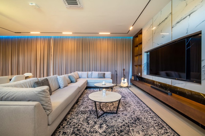 Exclusive Luxury Villa For Sale - 4 Bedroom Masterpiece in Ubud