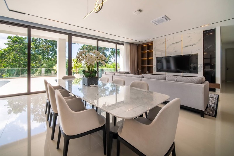 Exclusive Luxury Villa For Sale - 4 Bedroom Masterpiece in Ubud