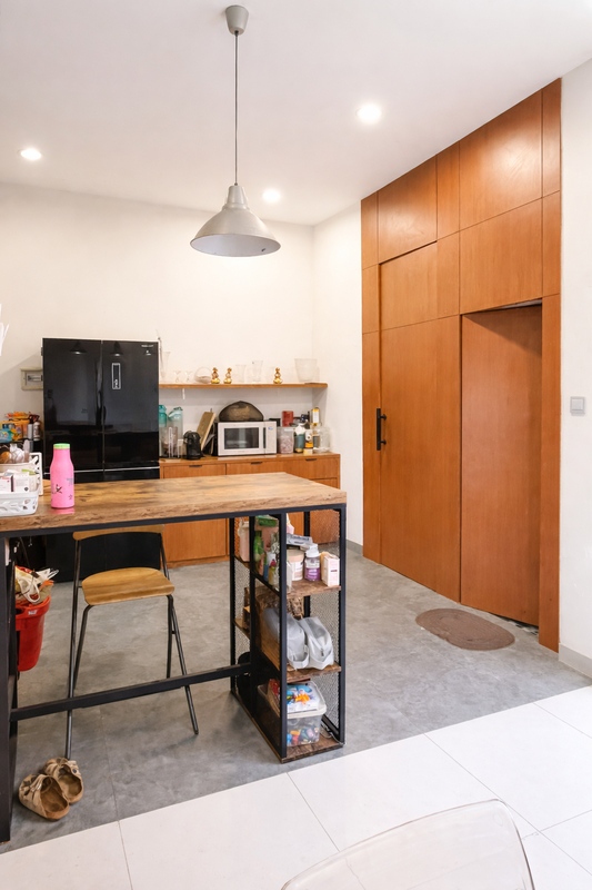 Rumah 2 Lantai di Panorama Bintaro Ciputat, Semi furnished Siap Huni