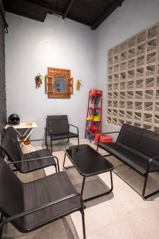 Rumah 2 Lantai di Panorama Bintaro Ciputat, Semi furnished Siap Huni