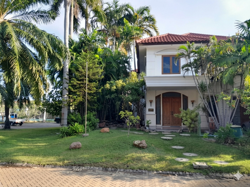 Dijual Rumah Dharmahusada Regency Surabaya Timur