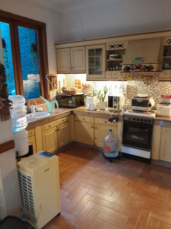 Dijual Rumah Dharmahusada Regency Surabaya Timur