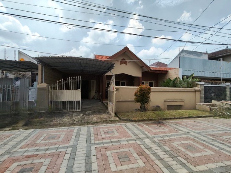 Dijual cepat -  Rumah Gayungsari Barat, Surabaya Selatan