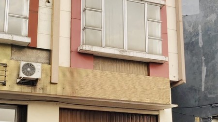 Ruko Grand Wisata Jalan Utama Celebration Tambun Selatan Bekasi