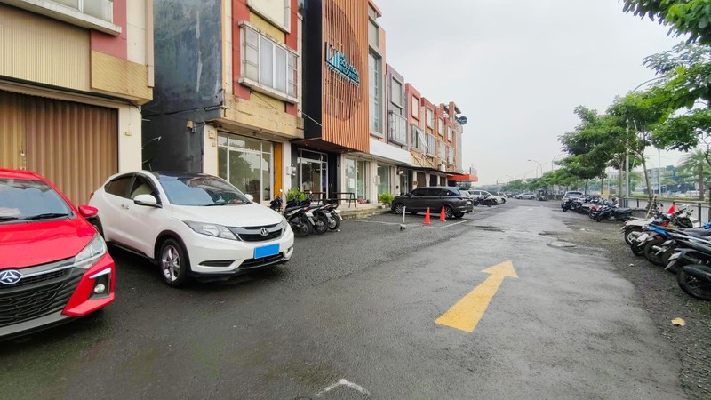 Ruko Grand Wisata Jalan Utama Celebration Tambun Selatan Bekasi