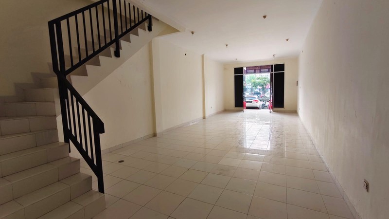 Ruko Grand Wisata Jalan Utama Celebration Tambun Selatan Bekasi