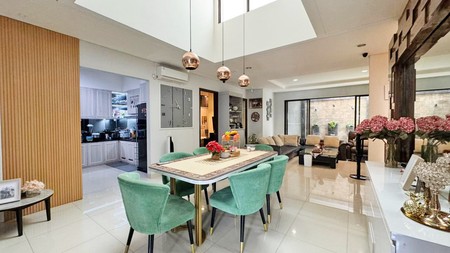 Rumah Full Furnished di The Eminent Cluster Prestigia BSD City