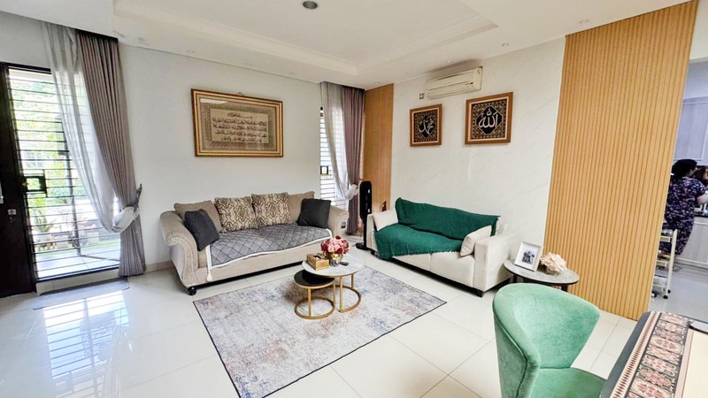 Rumah Full Furnished di The Eminent Cluster Prestigia BSD City