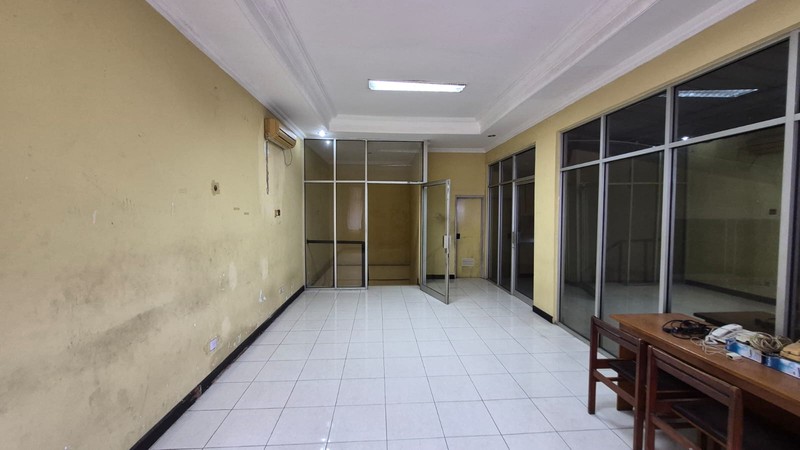 PABRIK SIAP PAKAI DI KAWASAN INDUSTRI JABABEKA TAHAP SATU AKSES LANGSUNG PINTU TOL CIKARANG UTARA