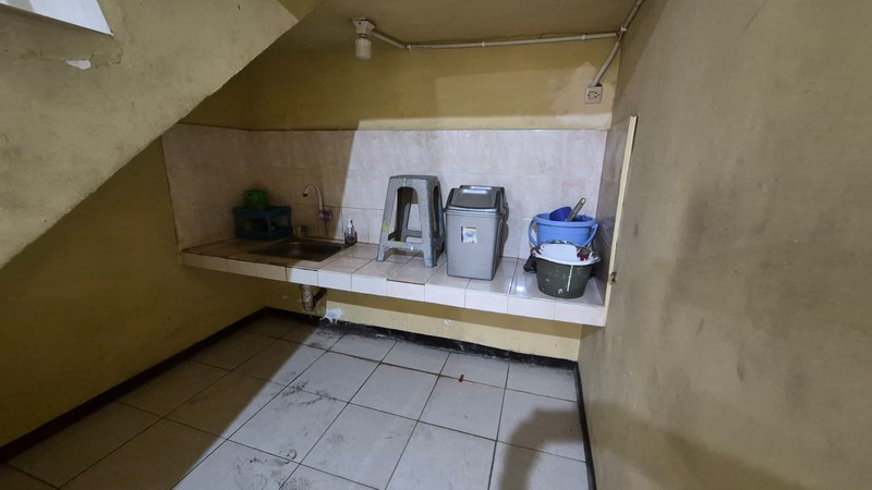 PABRIK SIAP PAKAI DI KAWASAN INDUSTRI JABABEKA TAHAP SATU AKSES LANGSUNG PINTU TOL CIKARANG UTARA