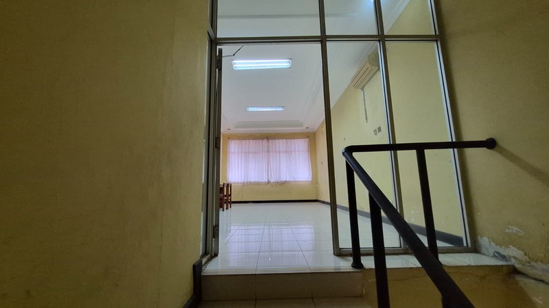 PABRIK SIAP PAKAI DI KAWASAN INDUSTRI JABABEKA TAHAP SATU AKSES LANGSUNG PINTU TOL CIKARANG UTARA