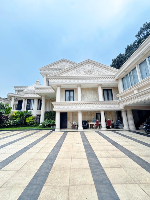 Istana Mewah Full Furnished - Kawasan Elite Cinere