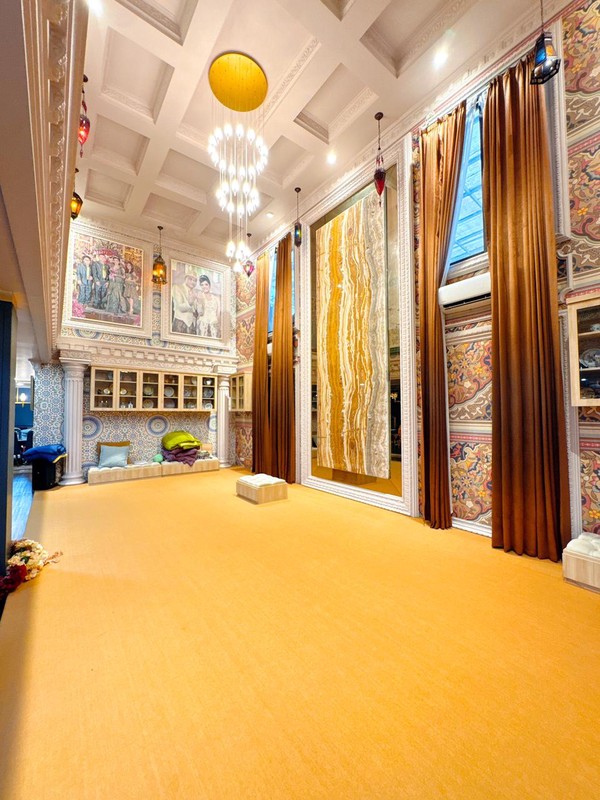 Istana Mewah Full Furnished - Kawasan Elite Cinere