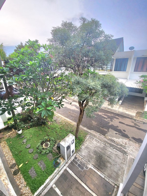 Rumah Bagus,dalam cluster di Bintaro Jaya 9